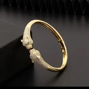 Fierce Elegance Panther Head Gold Bracelet – Statement Jewelry for Bold Women | Cubic Zirconia Crystal Bangle | Luxury Animal Jewelry Gift