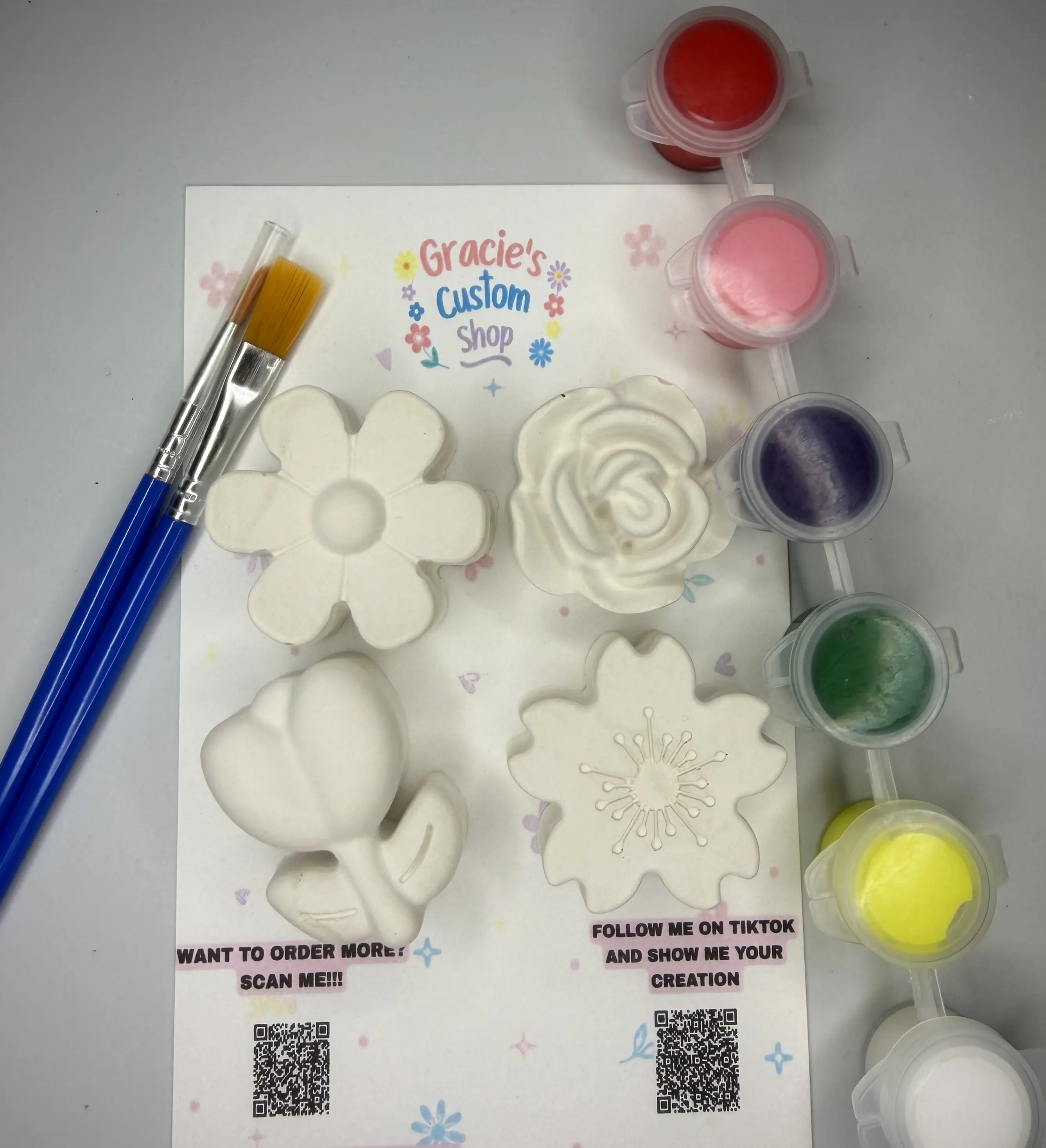 Plaster DIY Paint Kit - Flower bundle