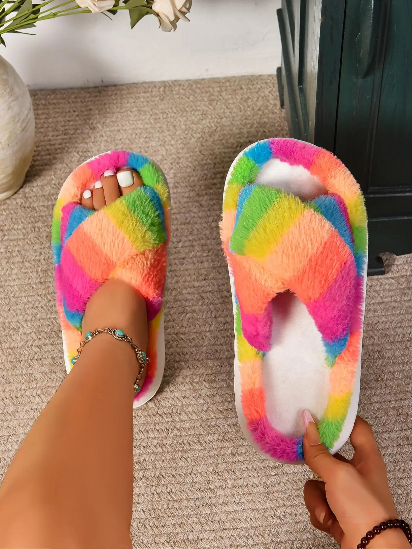 Women's Color-block Criss Cross Open Toe Fluffy Slippers, Casual Soft Comfortable Non-slip Home Slippers, Warm Footwear for Indoor & Outdoor Use for F