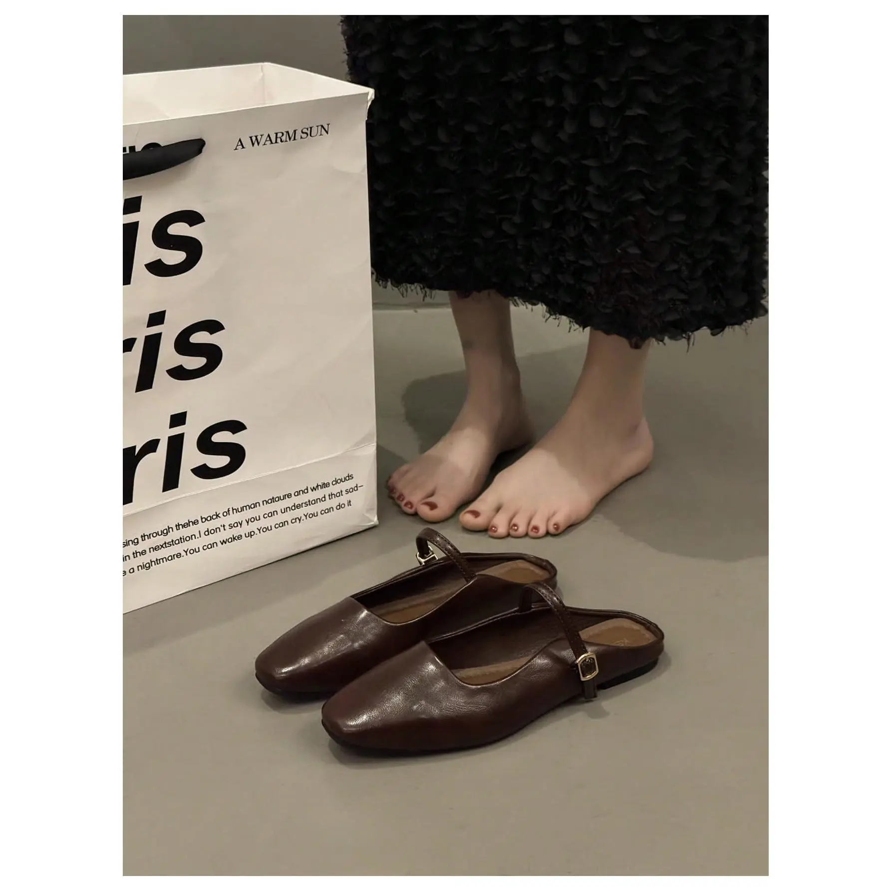 Women's Soft Vintage Closed Square Toe PU Leather Footwear - Metal Buckle, Backless, Minimalist Flat Slide Mules Loafers