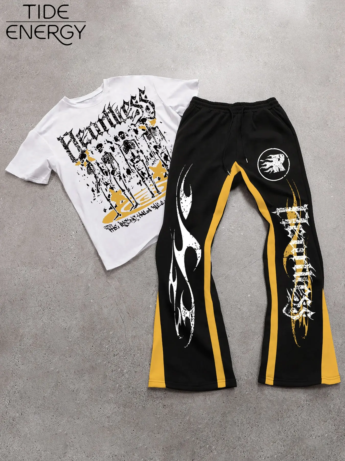 Men's Heartless Skull Flame Graphic Print Set, Casual Clothing Set, Death Metal Street Casual Streetwear Style, Shortsleeve T-Shirt with Skull Queue, Flared Pants with Flame Design