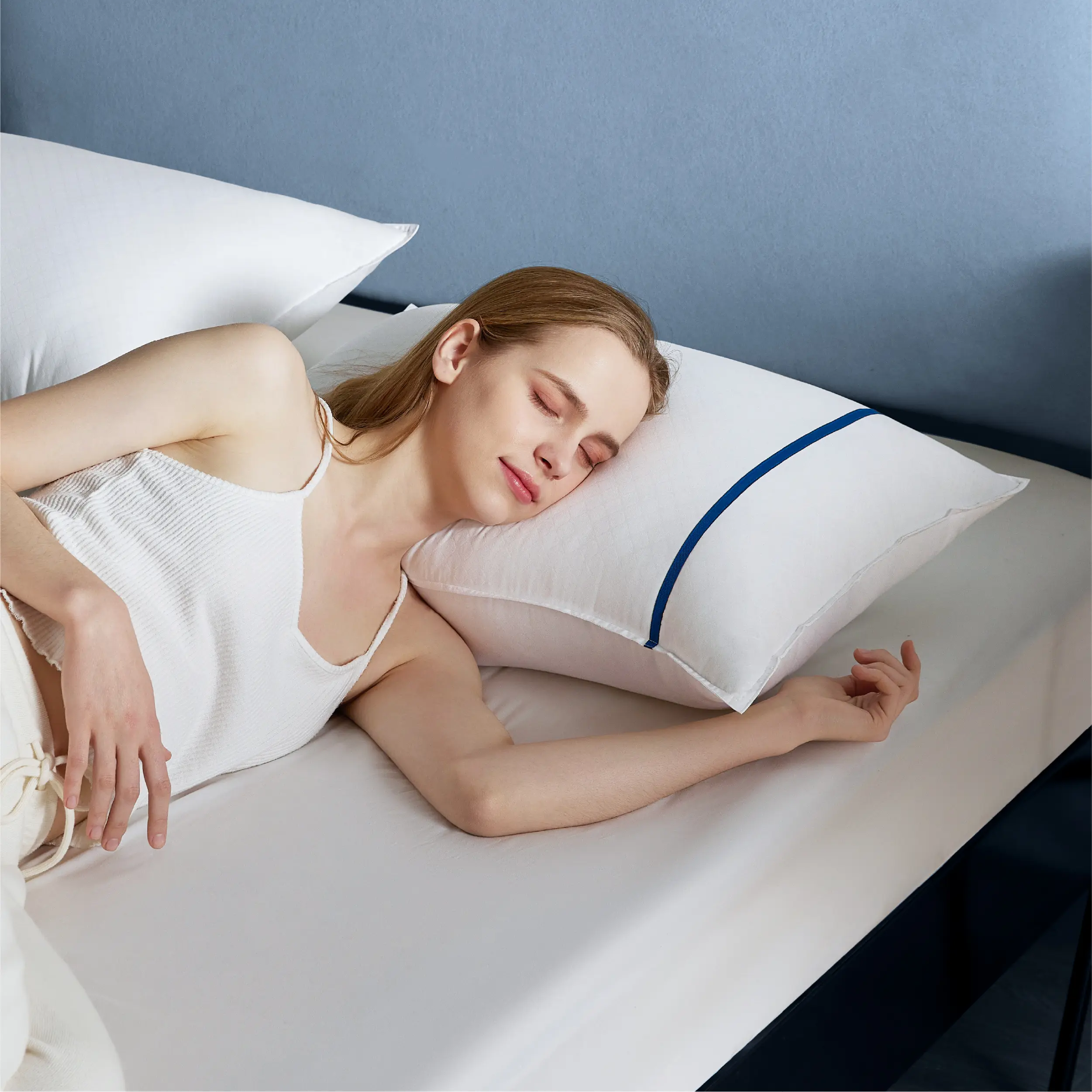 【backtoschool】Bedsure Hotel Pillows Standard Size - Standard Pillows 2 Pack Luxury Bed Pillows for Sleeping ,Decoration Strip Breathable Cover Soft  Pillows for Side, Back or Stomach Sleepers