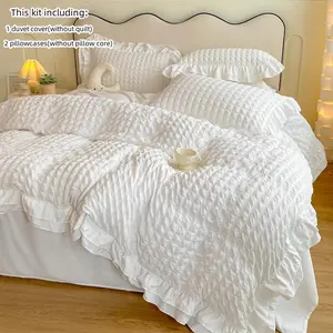 3pcs Korean Style Bubble Yarn Small Checkered Decorative Bedding Set with Lace Quilt Cover and Pillowcases, Lightweight Comforter Set for Home Decor
