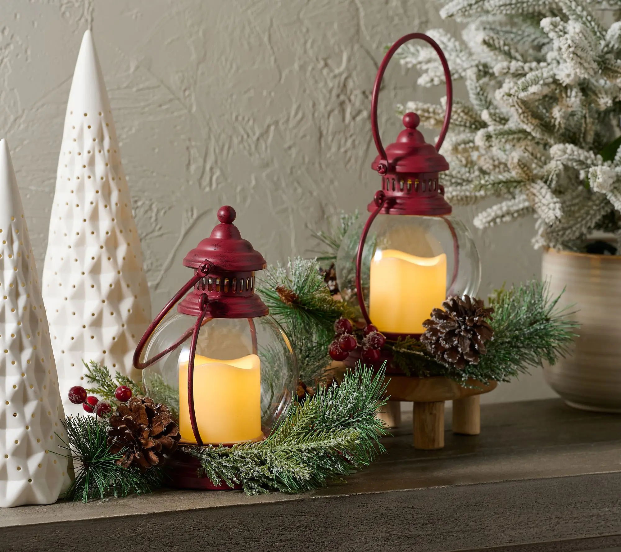 Home Reflections Indoor/Outdoor S/2 8" Hanging Lanterns