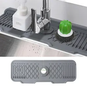 Silicone Faucet Splash Mat, Foldable Design Sink Sponge Draining Pad, Multi-application Splash Guard for Kitchen & Bathroom