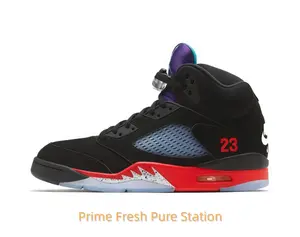 3 iconic colorways in 1 shoe This Top 3 mashup is pure fire