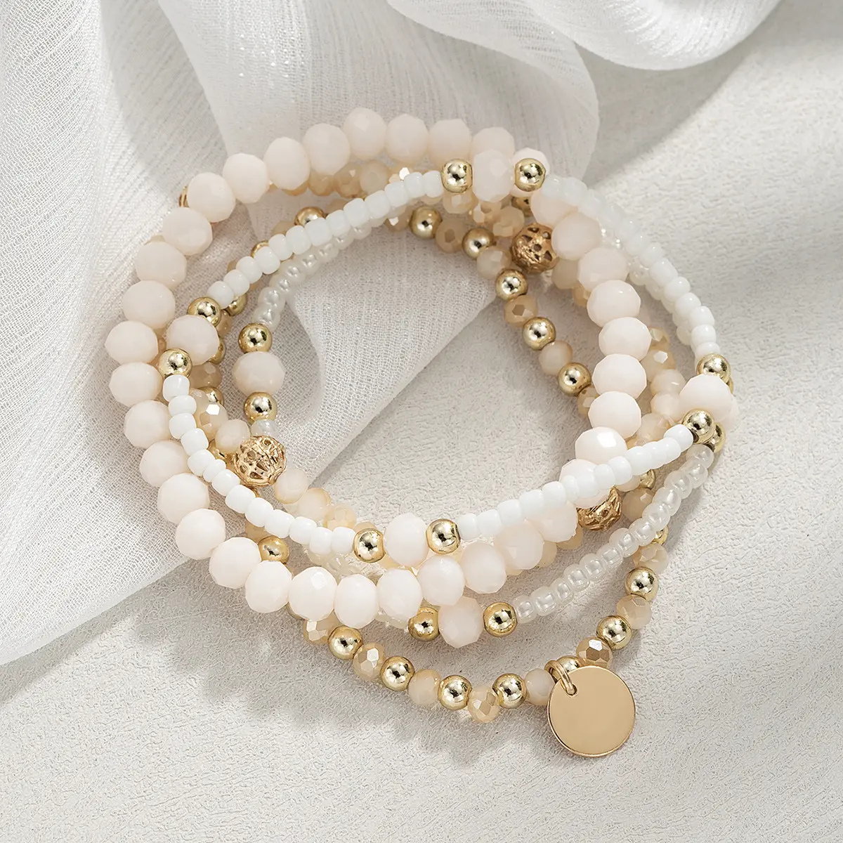 5PCS Women's Alloy Disc Pendant Beaded Bracelet Set, Crystal Resin CCB Stretch Stackable Bracelets, Elegant Fashion Handmade Jewelry for Daily Wear