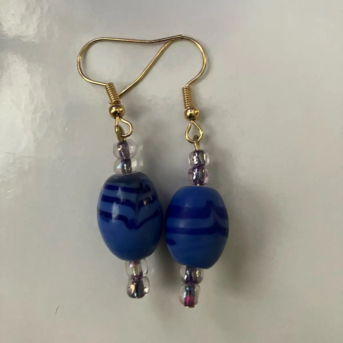 Medium blue oval earrings