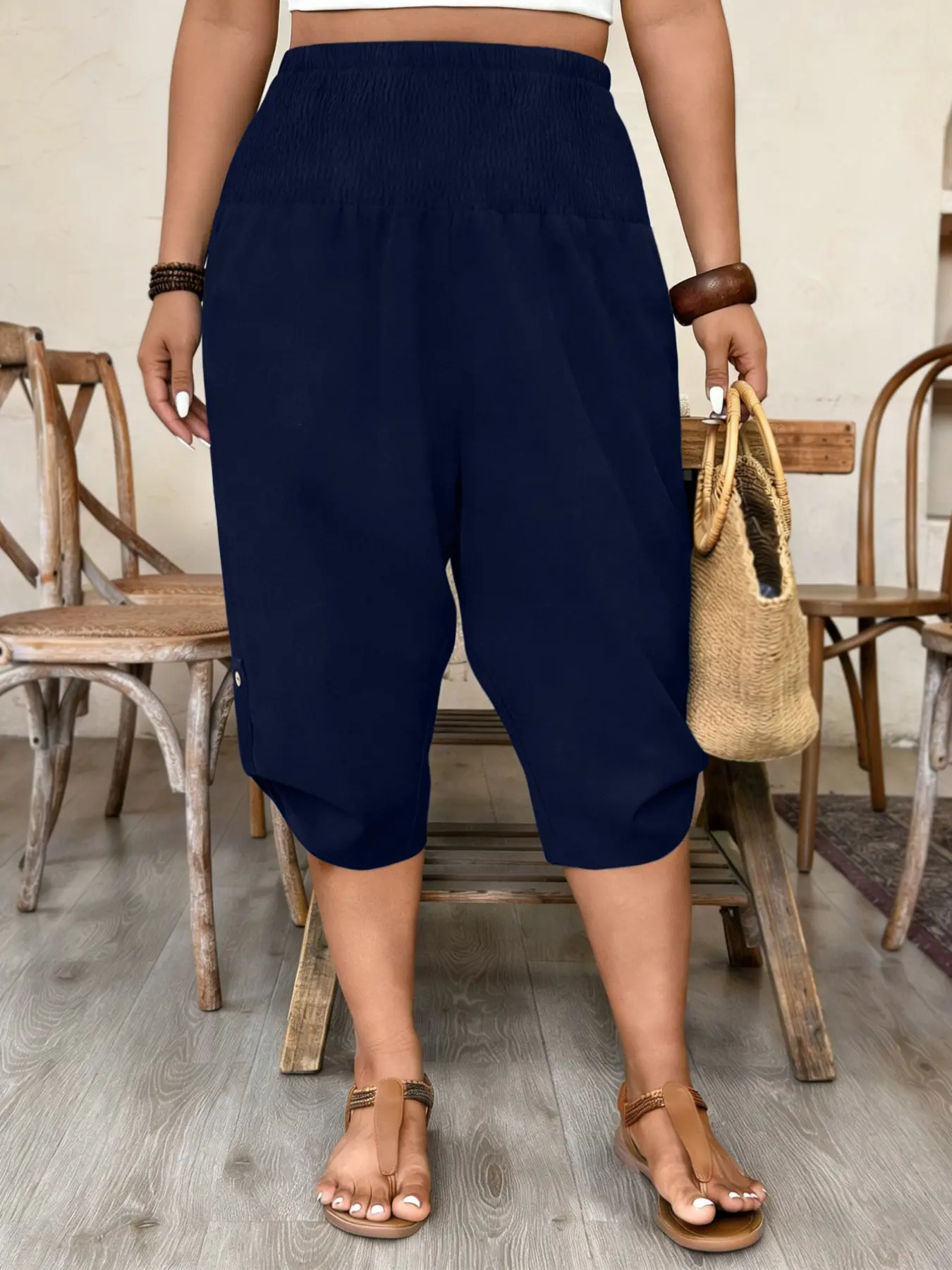 Fashion Plain Smocked Waist Cropped Harem Pants Bottom, Curve Plus Size Loose Casual Trousers Y2K Clothes Summer Street Style Daily Home Wear Trendy Date Outfits Cozy Coffee Shop Wear Womenswear