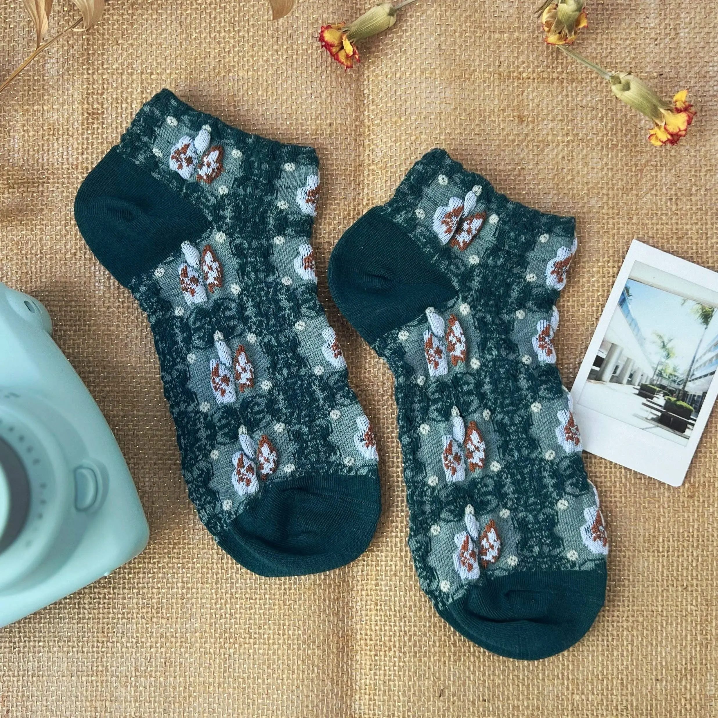 Haden Floral Ankle Socks: Teal
