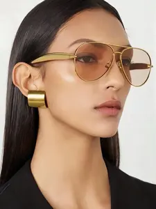 Rectangular Sunglasses, Fashionable Frog Design, Vintage Style, Multi-Functional Daily Wear, Durable Pc Material, Street Photography Accessory, Vintage Square Aviators, Trendy Vintage Sunglasses