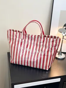 Unique Design PVC Tote Bag for Women, 2026 New Spring Summer Fashion Handbag, Large Capacity Commute Shoulder Bag, Versatile Carryall, Tote Purse
