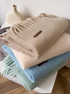 Women's & Men's Soft Thick Wool Scarf, Casual Fitted Design, Fall Winter Fashion Accessory, Warm Daily Wear for Him Her, Fluffy Soft Scarf