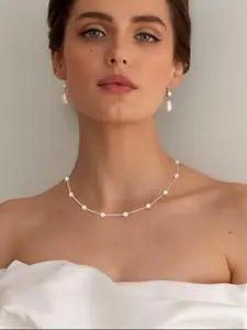 1 Piece Exquisite and Stylish Faux Pearl Necklace, Gorgeous and Cute Elegant Accessory for Women, Suitable for Daily Wear and Holiday Gifts for Friends, Modern Versatile Accessories