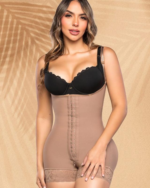 LA TENTADORA SMI7167 ULTRAINVISIBLE Compression Shapewear for Women Invisible Under Clothes Fitted Short Dress & Jeans Adjustable Support Straps Ultra-Lightweight Minimalist Design Regular Edition Outfit Womenswear
