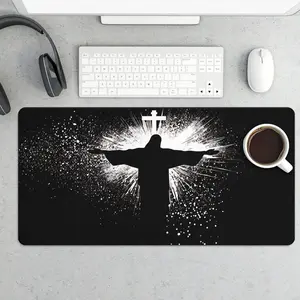 Jesus & Cross Illuminated Design Large Gaming Mouse Pad,Aesthetic Desktop Decoration Drotection Pad,Washable Rubber Pad  Multi-Size Mouse Pad Suitable For Home Office,Office Desk Accessories,Good Gift for Family and Friends, keyboard  rug