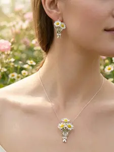1Set Flower Bouquet Necklace, Flower Bouquet Earrings, Daisy Earrings, Flower Holder Necklace Pendant Floral Vase Necklaces DIY Pendant Necklace with Matching Stud Earrings Mothers Day Jewelry Gifts Graduation Gifts