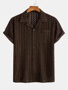 Men's Textured Wavy Short Sleeve Shirt, Cuban Collar Button Down, Casual Shirt for Beach Vacation, Summer Fashion Top