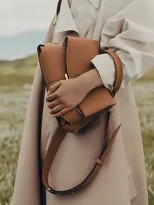 Smile Bag Genuine Leather Handbag, Fashionable Large Capacity Beige Shoulder Bag, Durable Design for Daily Use, Stylish and Versatile Accessory, Leather Crossbody Bag, Leather Shoulder Bags