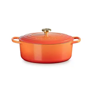 Le Creuset Signature Oval Oven with Crucible Knob - 6.75 Quart - Flamme Dorée - Limited Edition