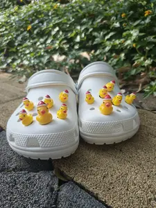 12-Pack Christmas Duck Hat Shoe Charms, 2 Large Ducks + 10 Small Ducks with Hats, 3D Fun Accessories, Unisex Party Gifts