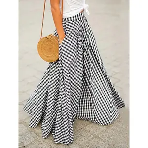 Women’s plaid print long skirt with an elastic waistband and side pockets, a casual long A-line dress that is fashionable in spring and autumn, comfortable and well-fitting.