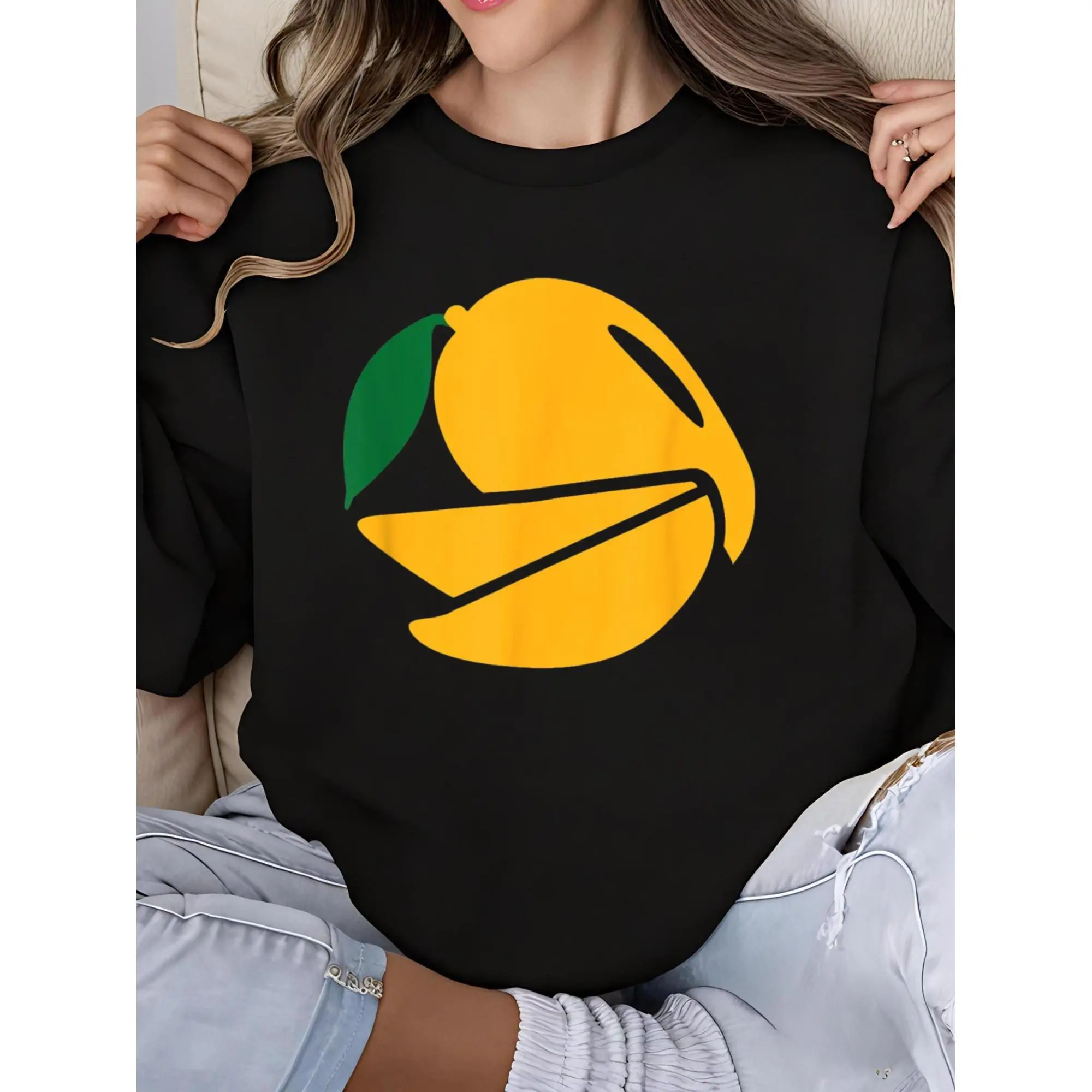 Women's Fitted Mango Print Long Sleeve Round Neck Sweatshirt, Cute Holiday Graphic, Soft Cozy Casual Streetwear Fashion Top