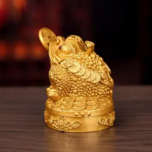 Three-legged Golden Toad OrnamentBlessed by Taoist priests, auspicious decor, attracts wealth and prosperity, guards home and residence
