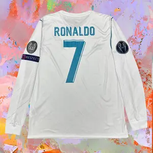 17 18 Home White No.7 Ronaldo Long Sleeved Soccer Jersey