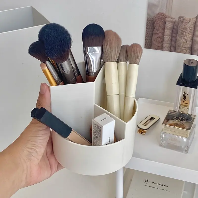Minimalist Compact Plastic Desk Organizer - Lightweight 360-Degree Rotating Storage Caddy with 3 Compartments for Easy Sorting, Keeping Workspace Tidy, Makeup Brushes, Pens & Office Stationery