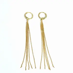 Aretes largo con Multy cadenas finas gold plated 14 k TT11