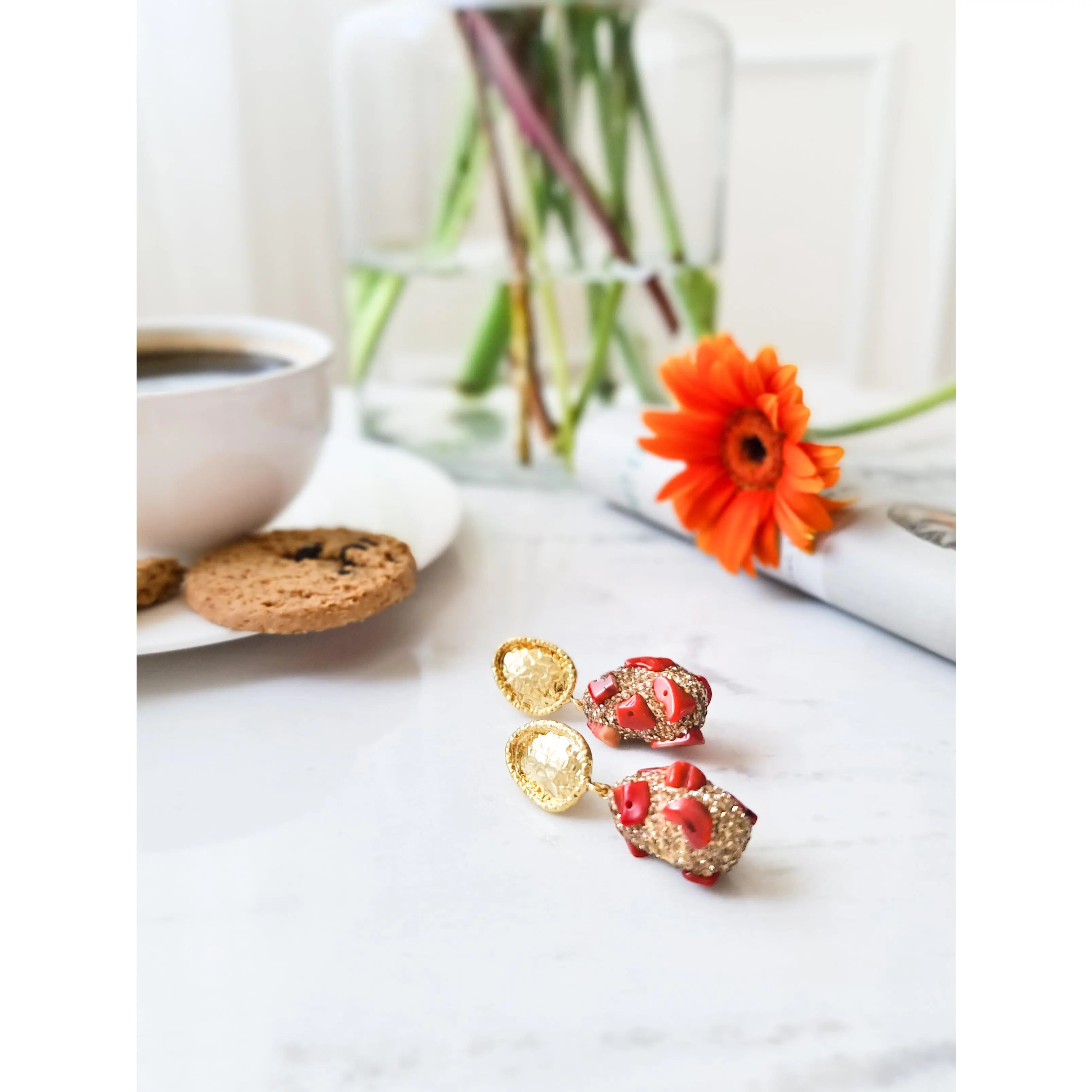 RED NATURAL CORAL EARRING