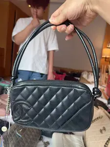 Pre-owned CHANEL france Shoulder Bags H1 Black Cambon Clutch KSH06270011