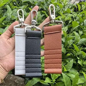 Outdoor leather golf T-shirt bag, easy to carry, providing personalized golf rack organizer for sports enthusiastsRAIMENTRY