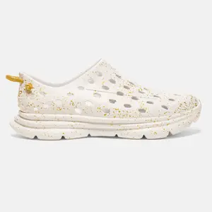 KANE Revive - Gold Confetti AOP - Everyday Sneaker, Shoe for Runners
