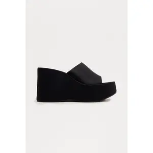 Ulani Platform Wedges - Black Ulani Platform Wedges - Black