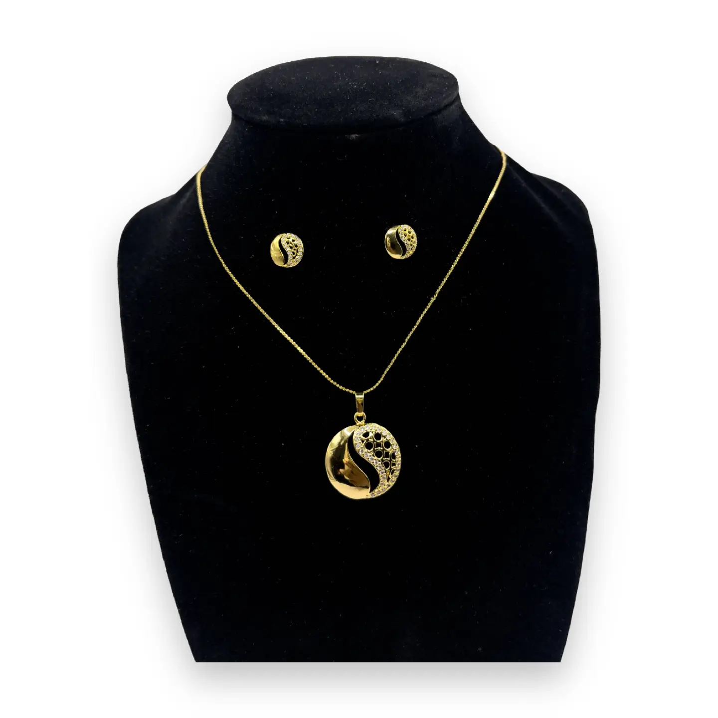 JACKIE 18 Karat Gold Plated Necklace & Earrings Set with Sparkling Cubic Zirconia Crystals for Elegant Outfits