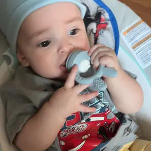 Rabbit Chewy Snack Fruit & Vegetable Baby Food Supplement, Includes Three Extra Bags S M L Sizes, Perfect for Healthy Feeding Options