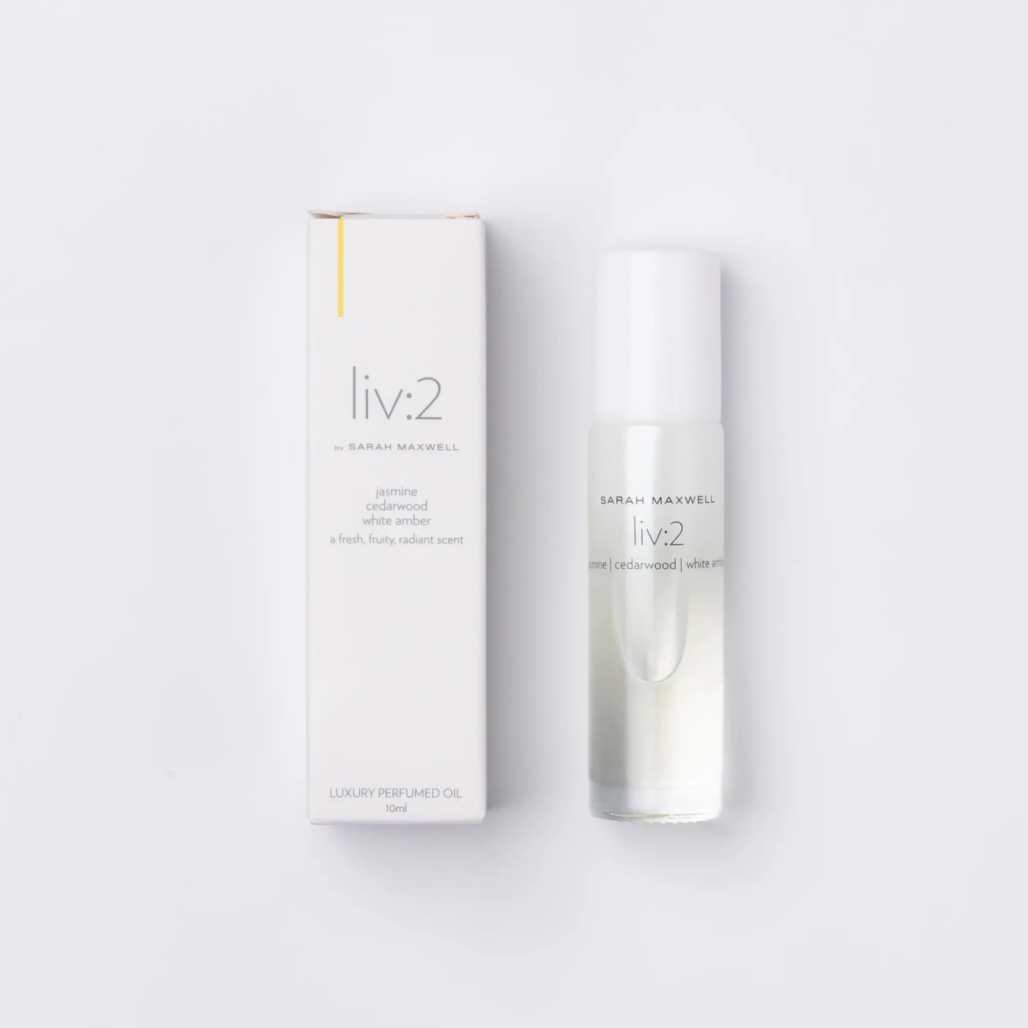 Sarah Maxwell Beauty - liv:2 Fragrance. With unique notes of Jasmine, Cederwood, and White Amber. liv:2 radiates charm and brilliance.