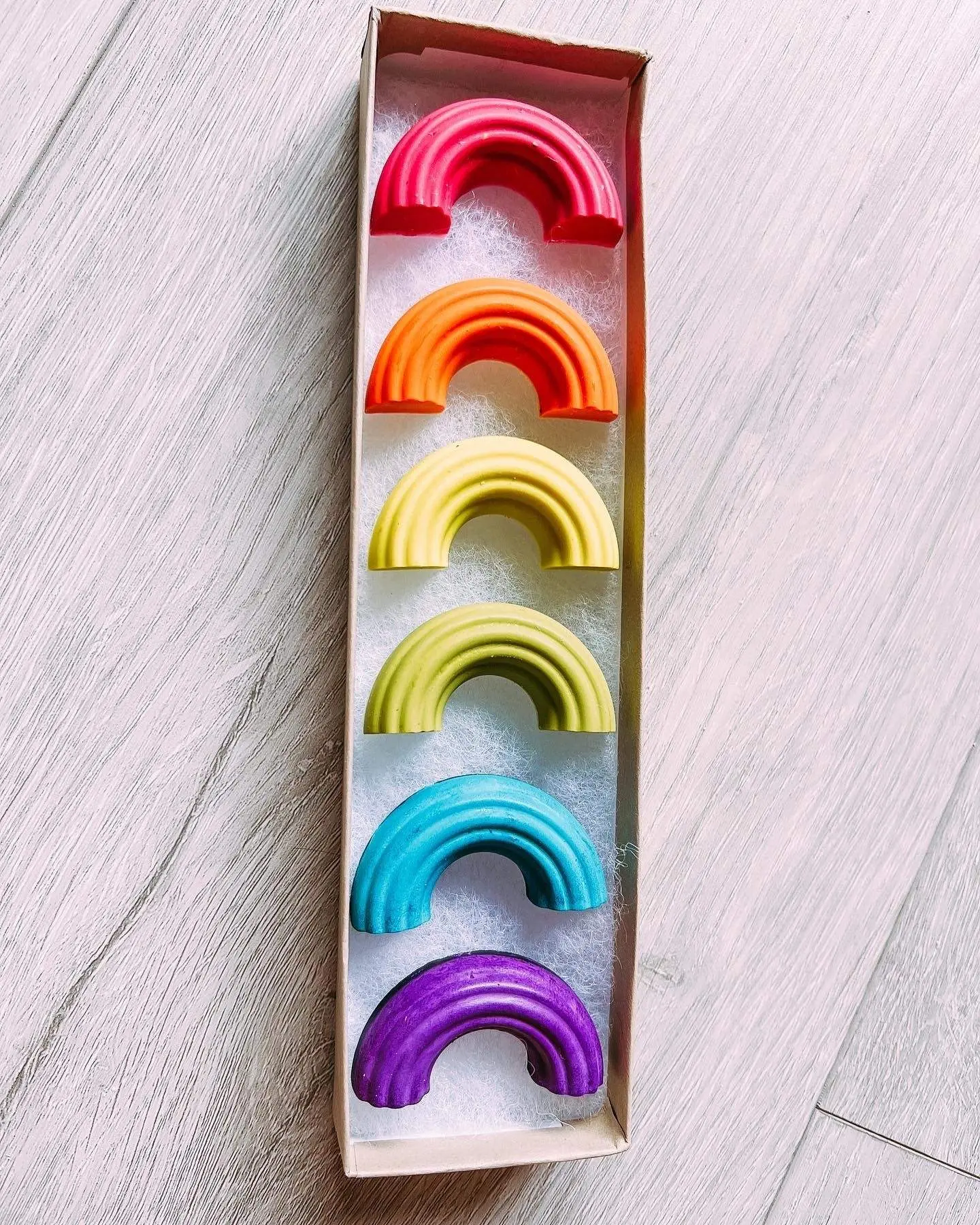 Rainbow Crayon Set Rainbow Crayon Set