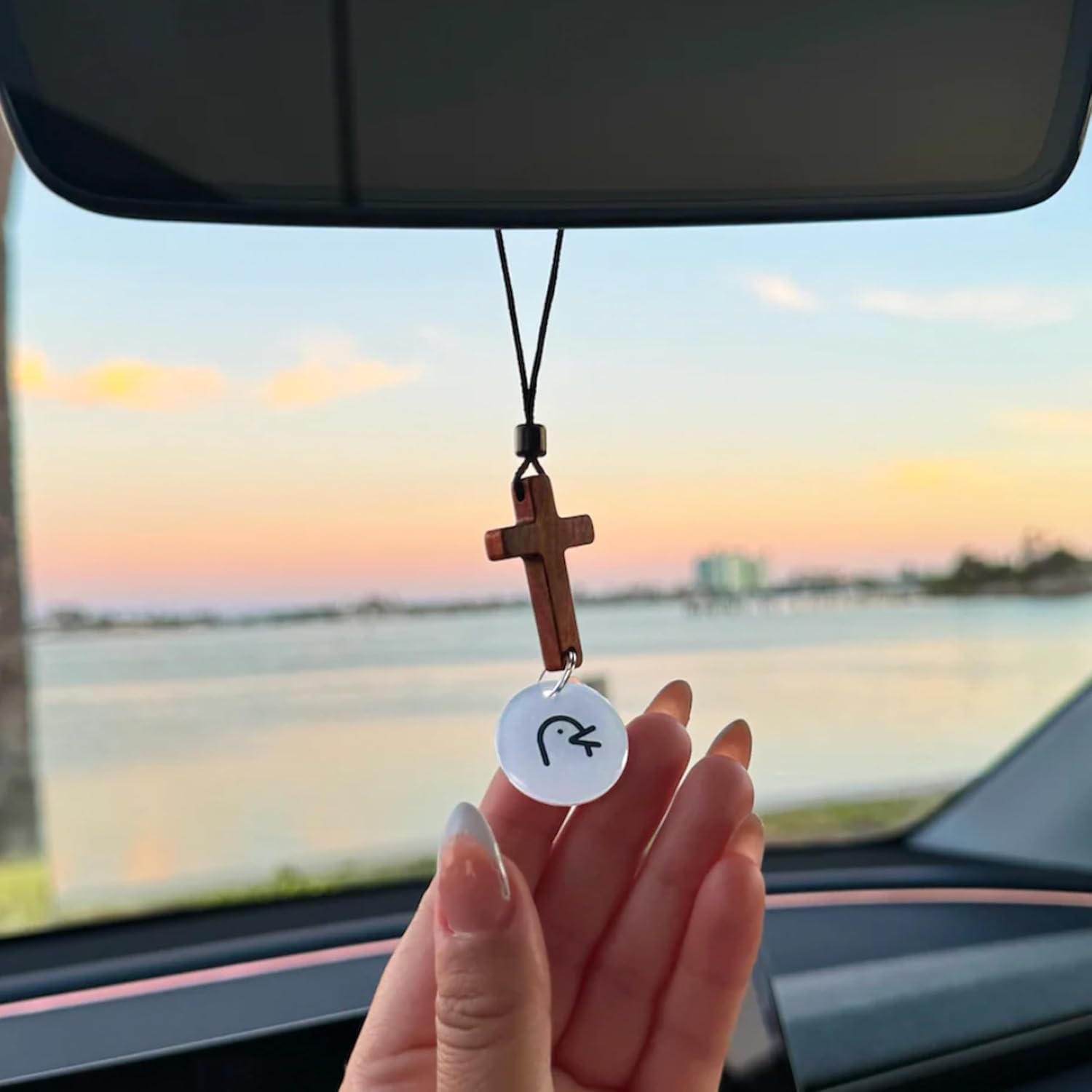 Daily Bible Verse Rearview Mirror Cross Ornament – Daily Scripture Car Charm Hanging Cross for Car with “I Am with You Always” Medallion (Black)