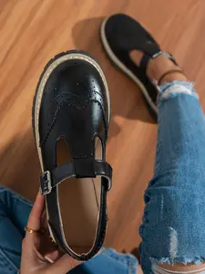 PU Leather Loafers with Metal Buckle, Thick Sole Design, Retro British Vintage Style, One-Click Easy Wear, Casual Commute Shoes