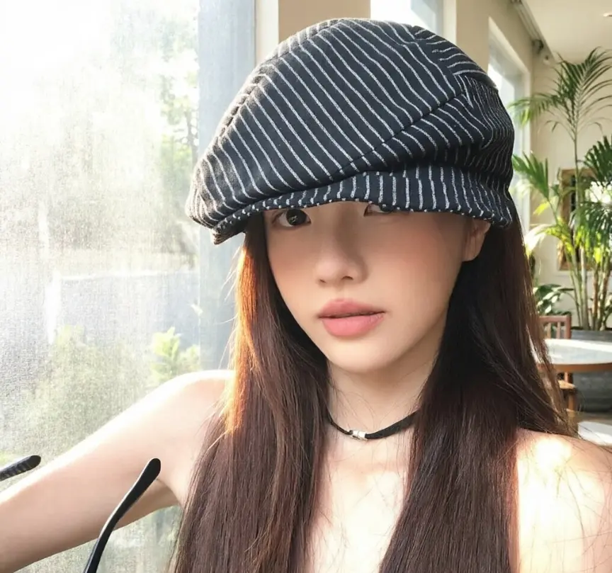 Women's Japanese-Style Literary Striped Cotton-Linen Beret - Spring & Summer Sports & Outdoor Hat, Face-Slimming Retro Duckbill Painter Newsboy Cap