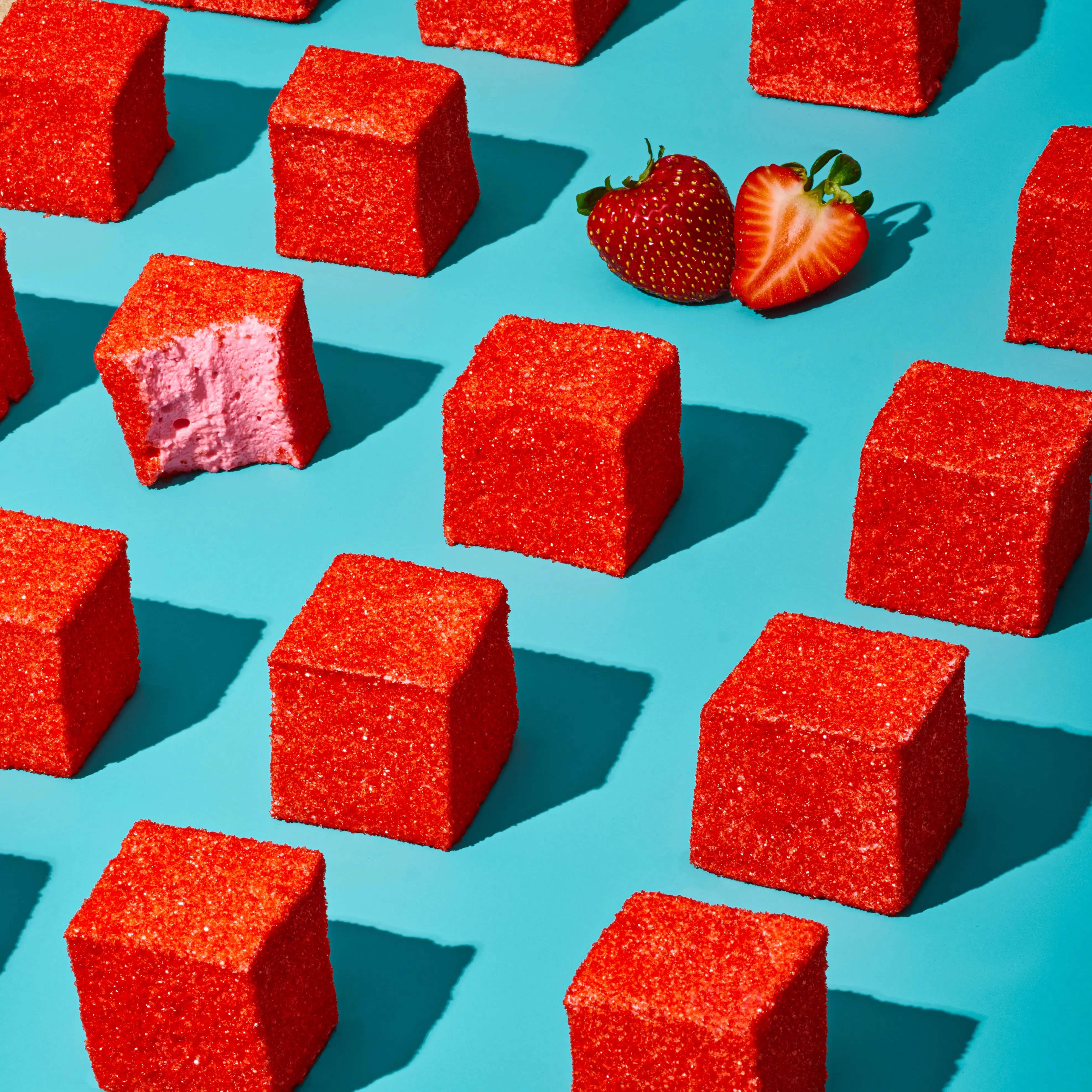 STRAWBERRY MARSHMALLOWS STRAWBERRY MARSHMALLOWS