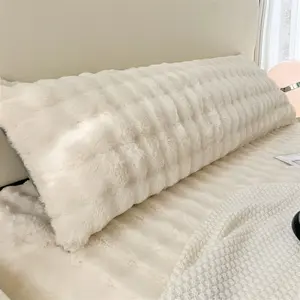 1 luxury Extra-Long plush pillowcase - Soft Fluffy Faux Fur, Zipper Closure, Machine Washable, Modern Minimalist Design for Bedding, Bed Pillowcase, Minimalist Bedding, Smooth Texture Fabric