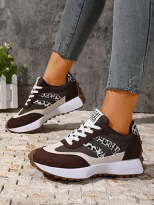 2026 Spring Summer New Large Size Dad Shoes for Women, Thick Sole Casual Sports Shoes, Trendy Agony Shoes for Students