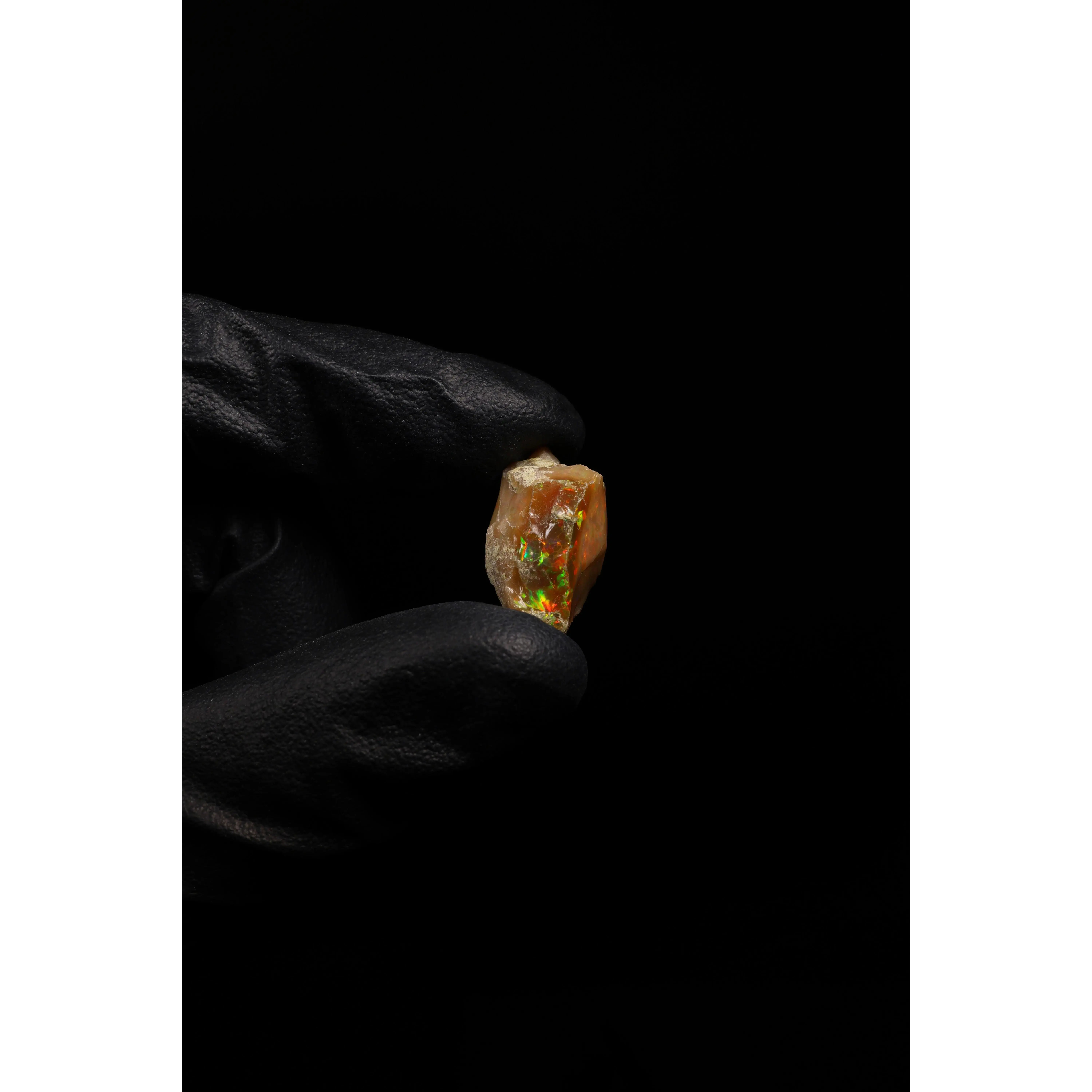 2.70g Rough Ethiopian Jewelry Grade Welo Opal