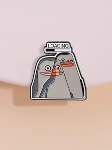 Cartoon Penguin Design Brooch Clip, Durable Metal Pins, Cute Animal Badge, Fashion Accessories for Men & Women, Trendy All-match & Exquisite Brooch for Birthday Gift