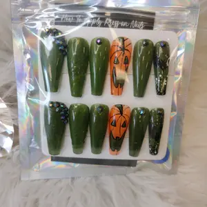 Seasonal press ons. size Large nail beds