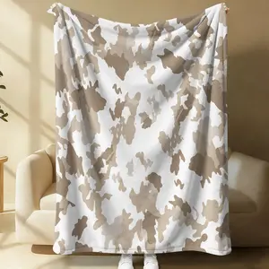 Neutral Beige Camo Print Throw Blanket, Aesthetic Tan & White Camouflage Pattern Flannel Blanket, Minimalist Soft Blanket, Lightweight Cozy Blanket for Bed Sofa Couch, Perfect Gift for Camo & Neutral Decor Lovers